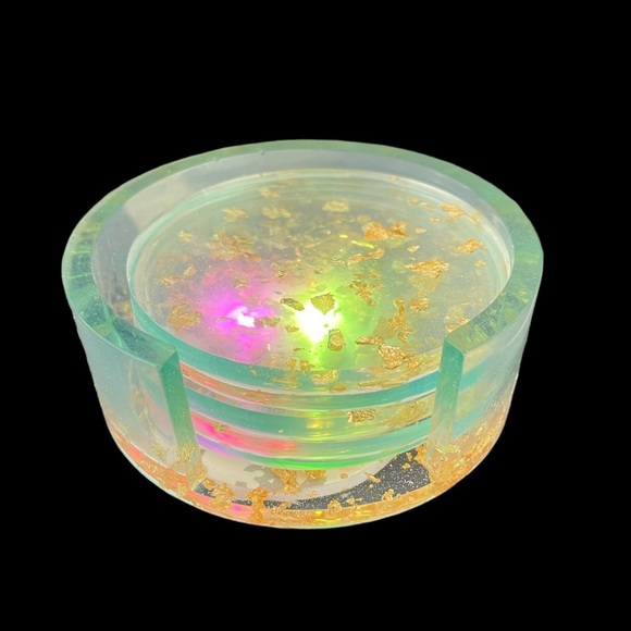 Beautiful Coaster Set That Lights Up - Picture 3 of 4